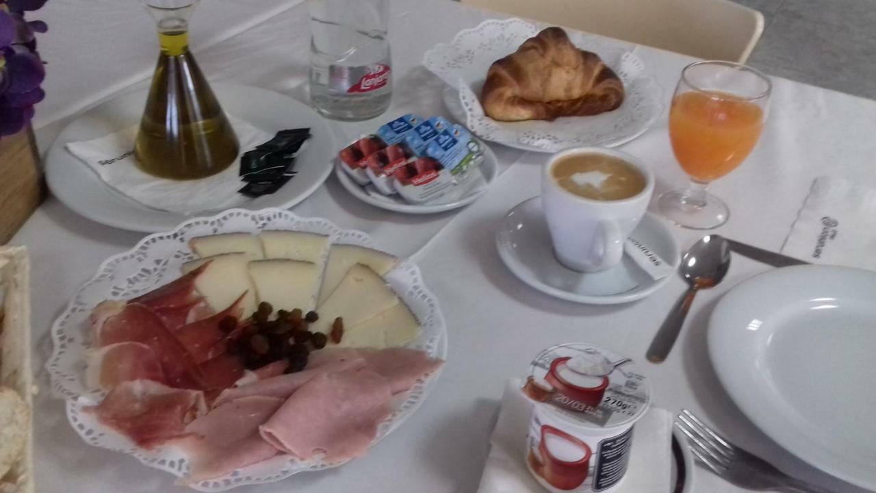 Residencia Marista Santa Maria Del Mar Hotel Guardamar del Segura Luaran gambar